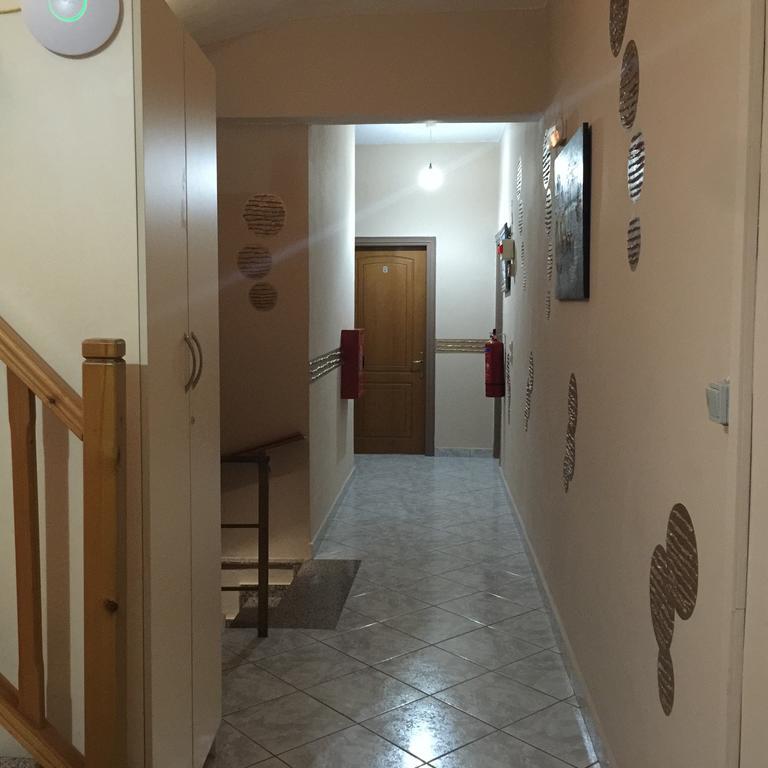 Pansion Olga Apartment Parga Bagian luar foto